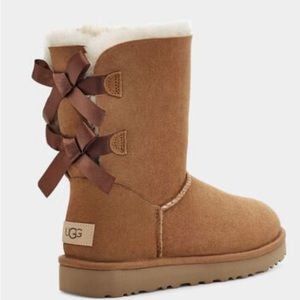 UGG boots - chestnut